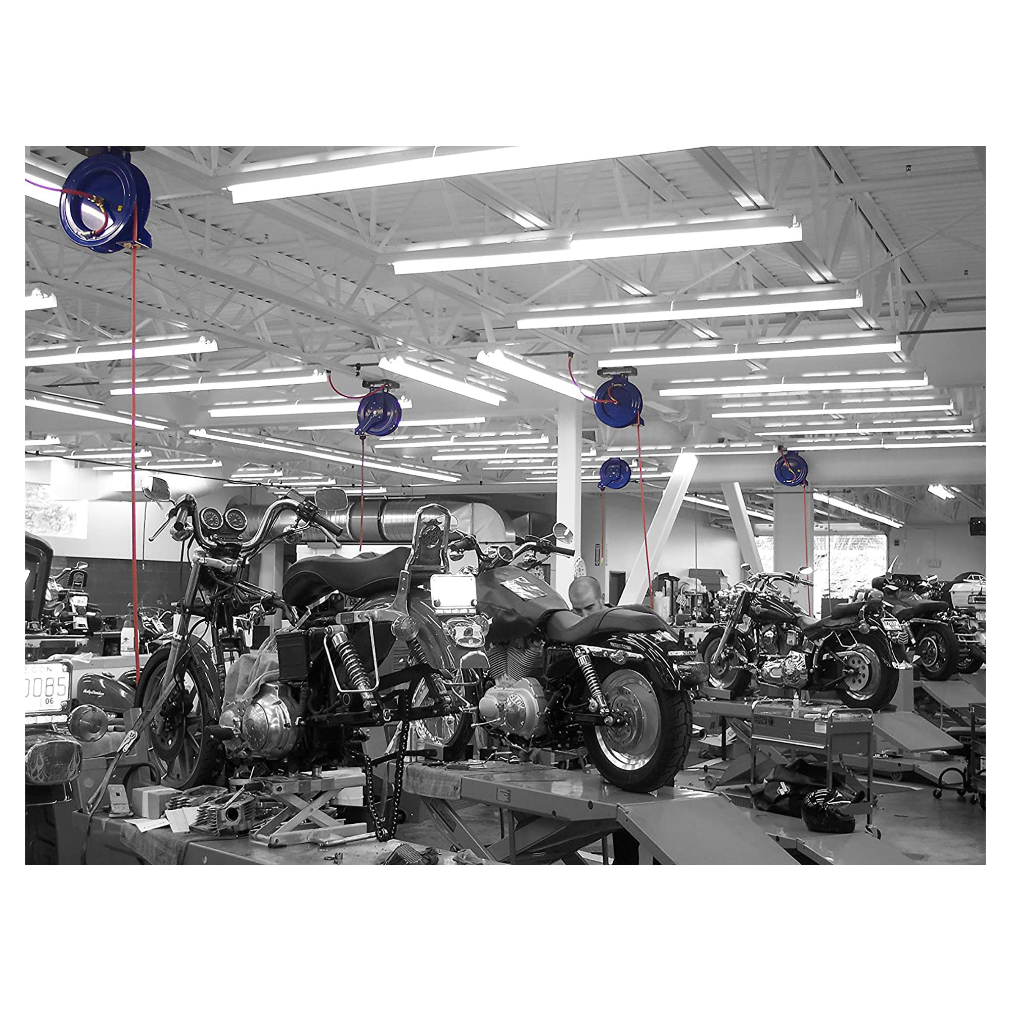 Coxreels P-LP-350 Retractable Air/Water Low Pressure Hose Reel | P Series | 300 PSI